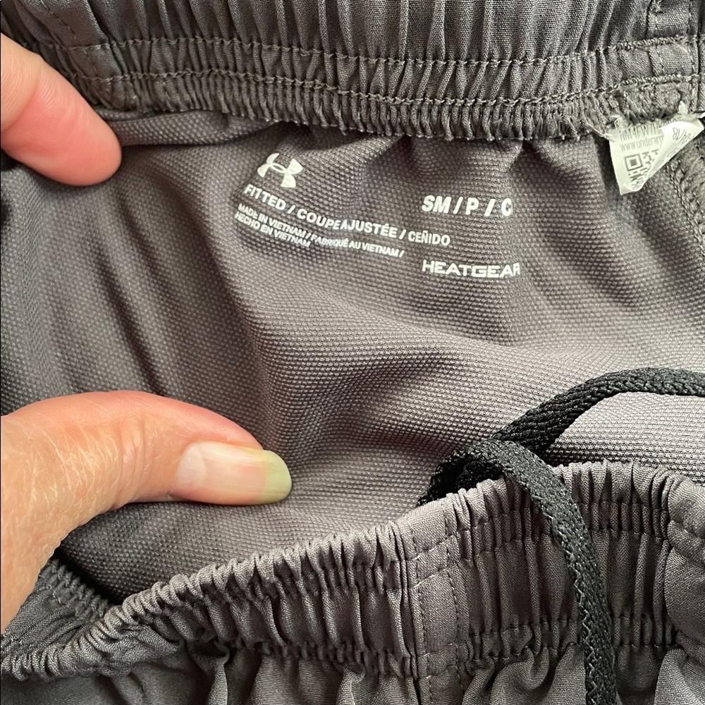 Under Armour Men's Charcoal Joggers - Picture 7 of 13